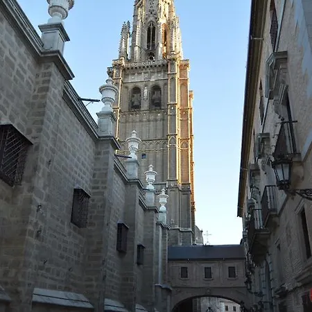 Nuncio Viejo *