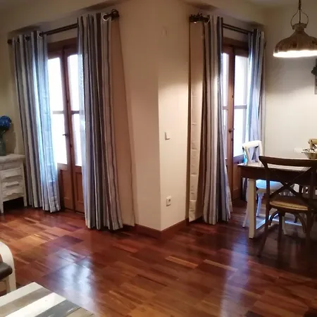 Apartment Nuncio Viejo